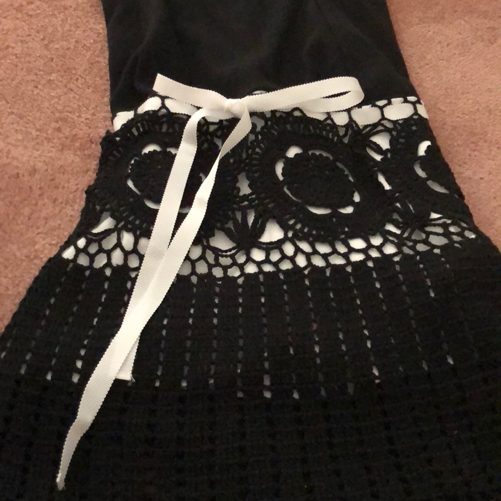 Black & Lace Sundress - Picture 4 of 6